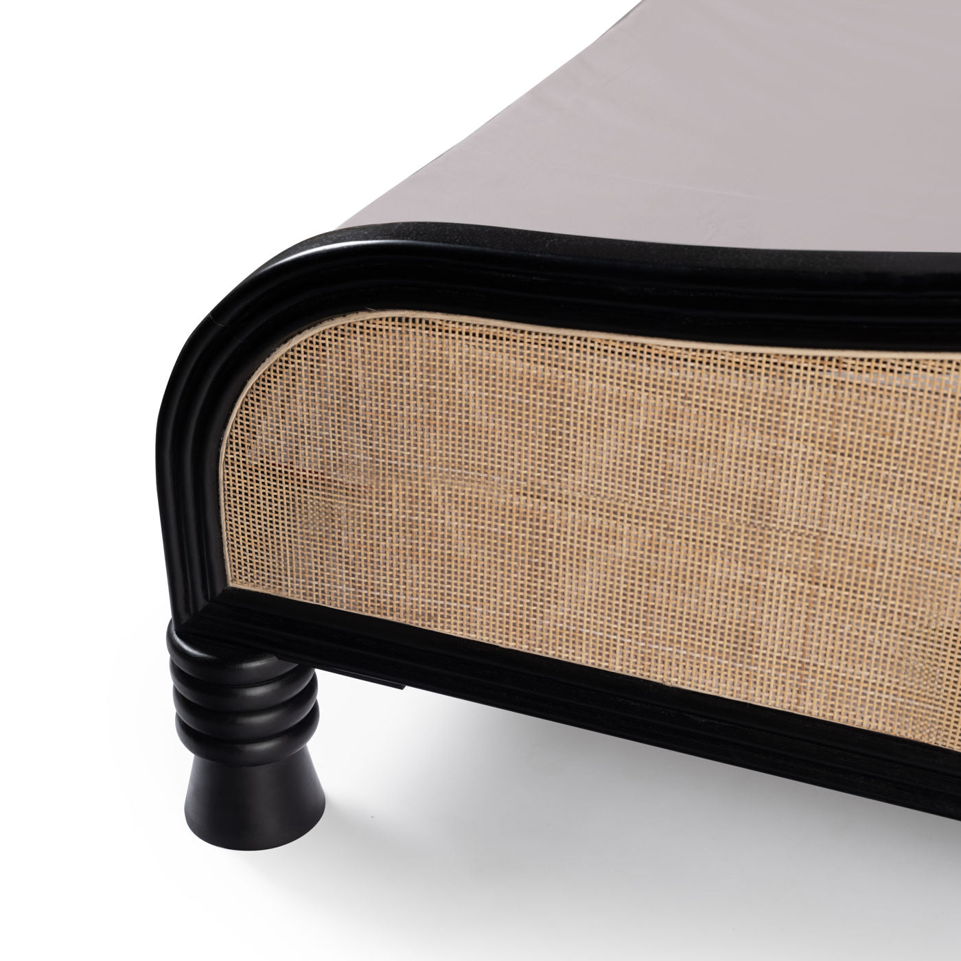 Eclipse Solid Wood Bed - Lakkadhaara