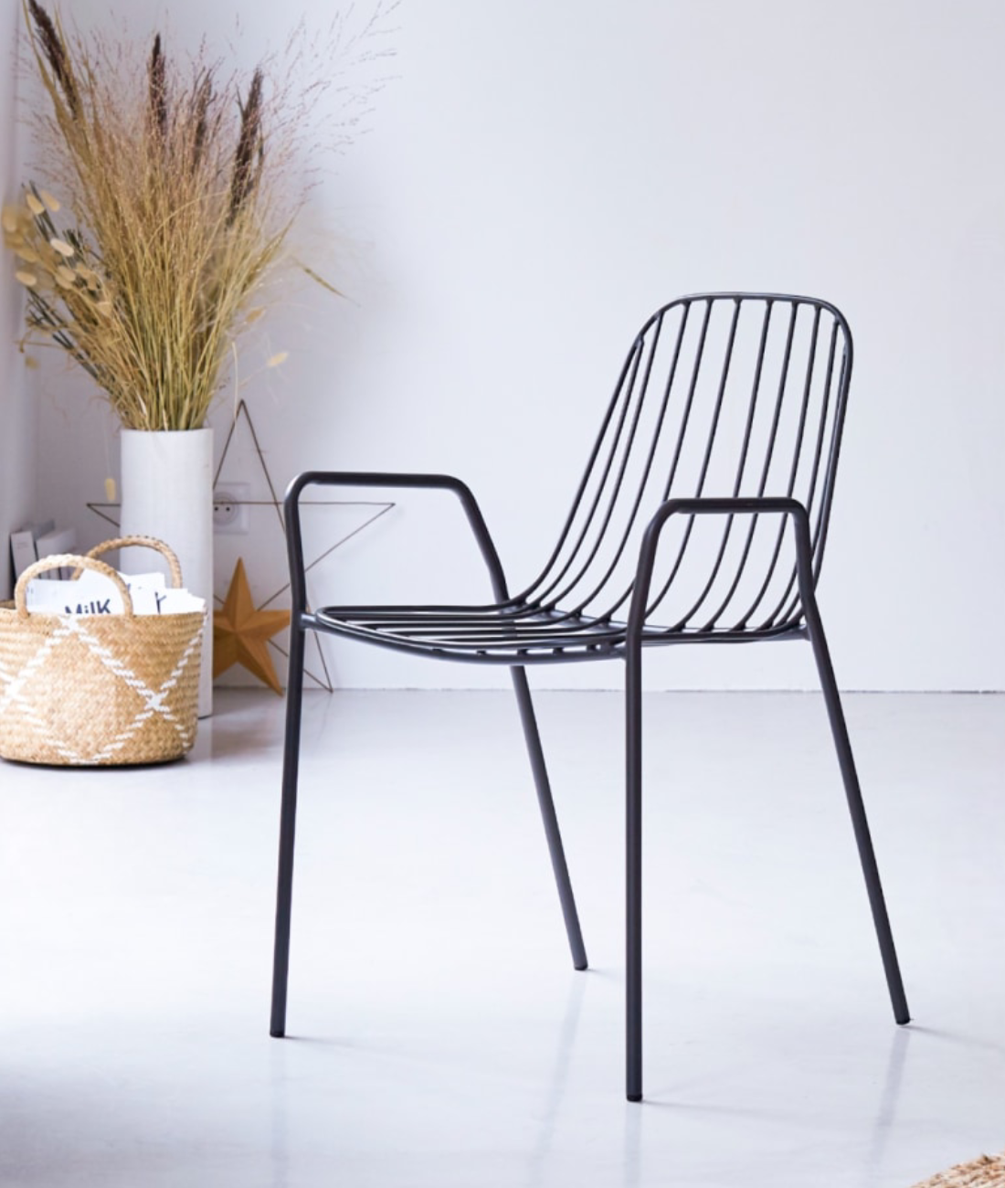 Iron Nest Chair - Lakkadhaara