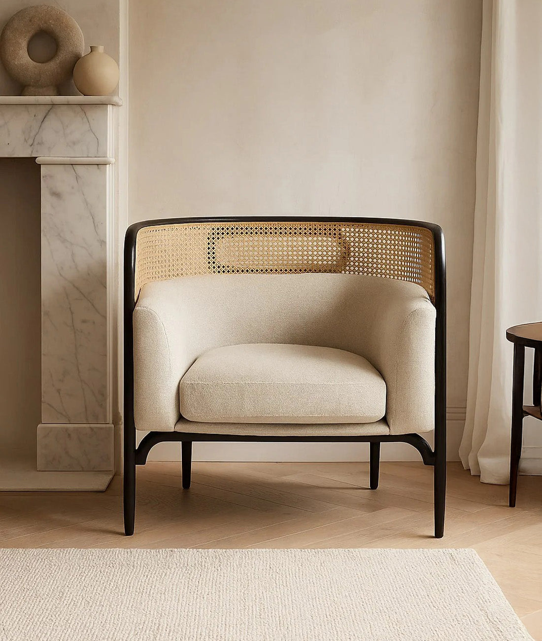 Neitri Armchair