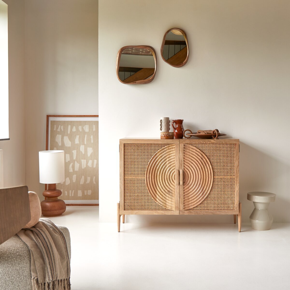 Nova Sideboard - Lakkadhaara
