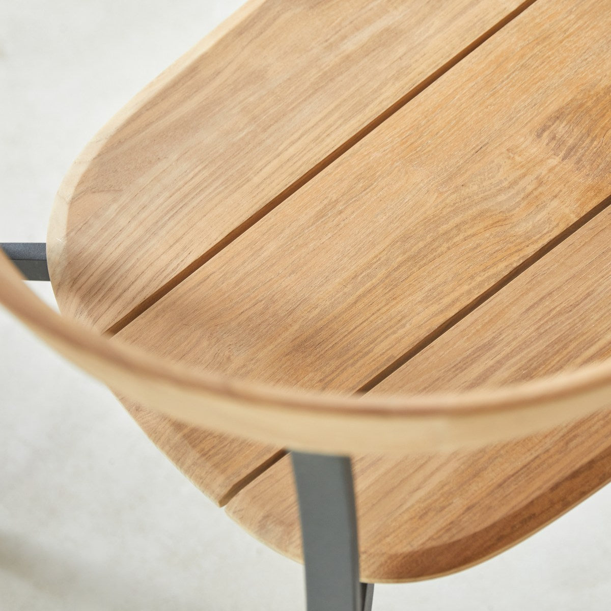 Solo Chair - Lakkadhaara