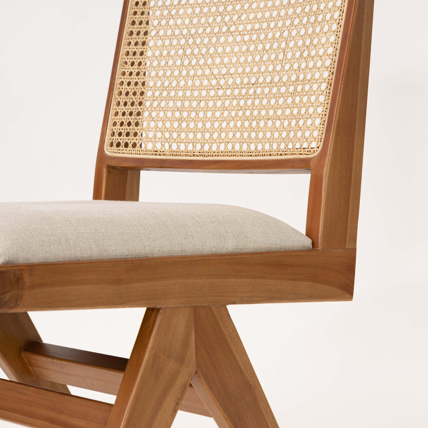 Washington Rattan Dining Chair - Lakkadhaara