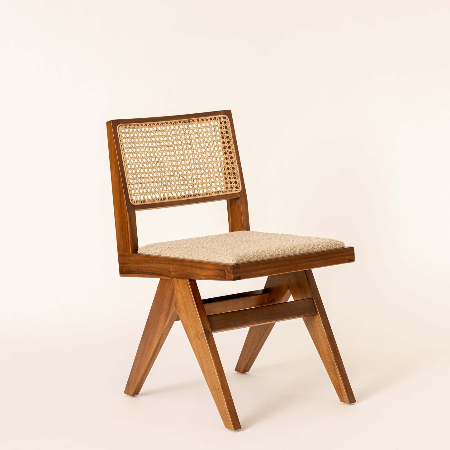 Washington Rattan Dining Chair - Lakkadhaara