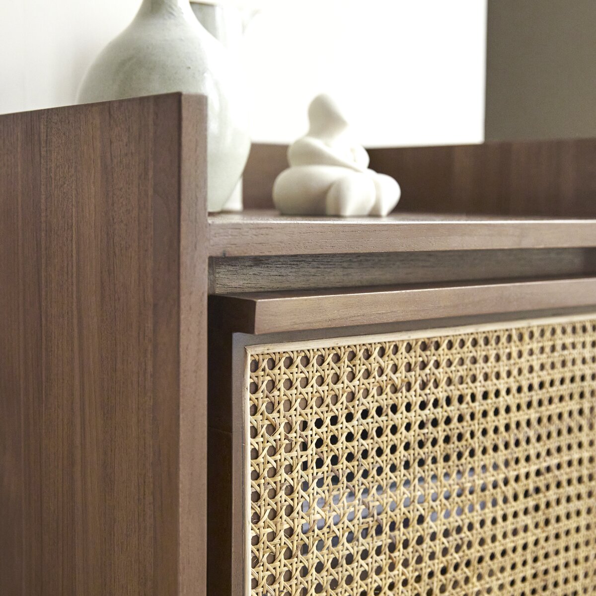 Yoko Rattan Bedside - Lakkadhaara
