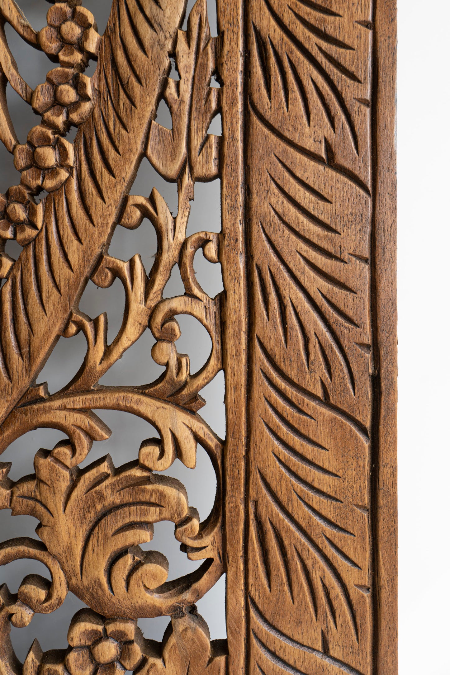 Antique Carved Headboard - Lakkadhaara