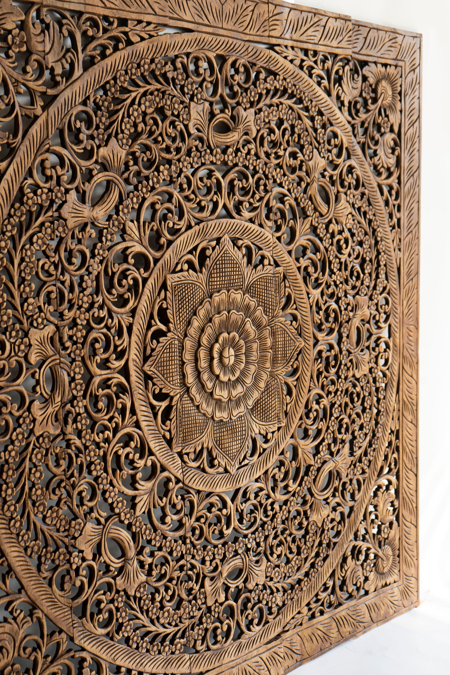 Antique Carved Headboard - Lakkadhaara