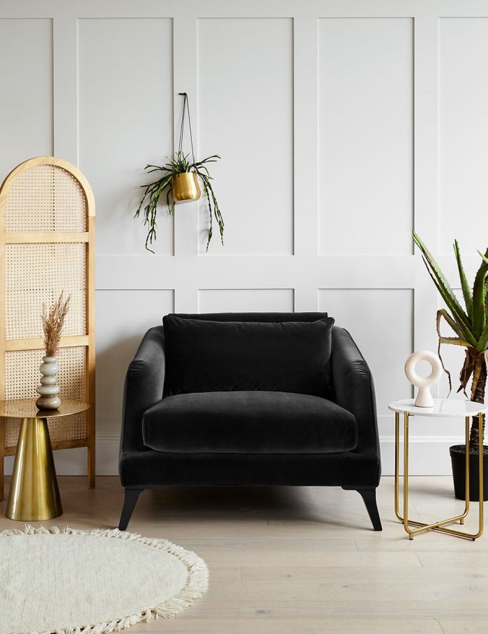 Bayford Armchair - Lakkadhaara