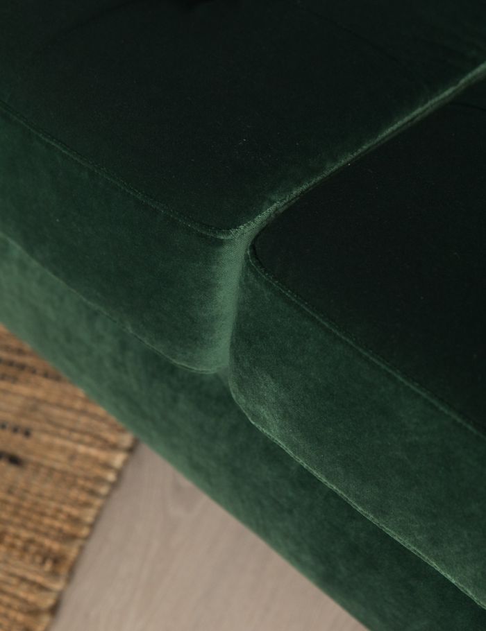 Caesar Sofa - Lakkadhaara