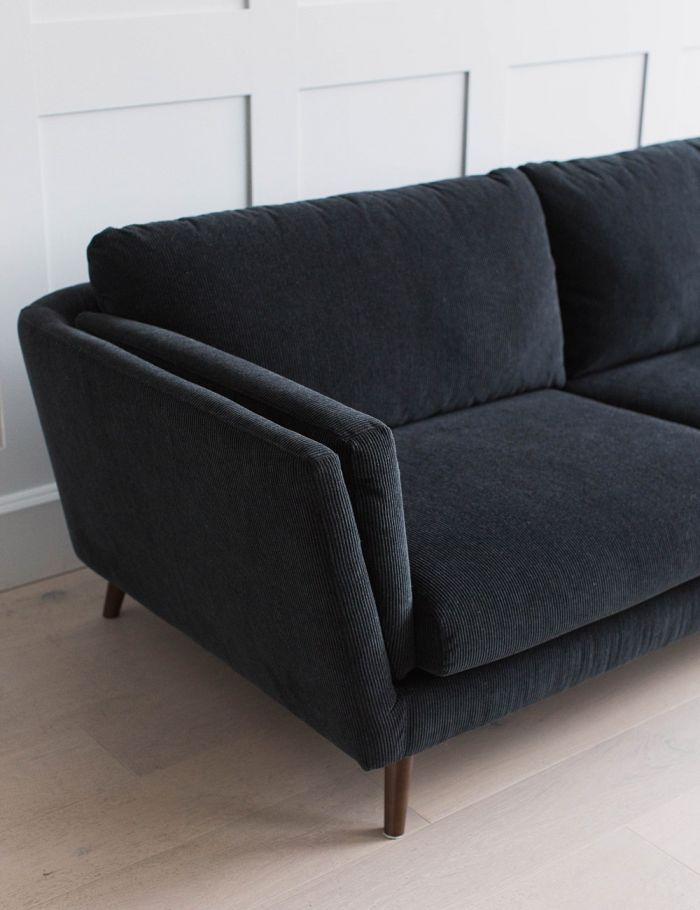 Coventry Sofa - Lakkadhaara