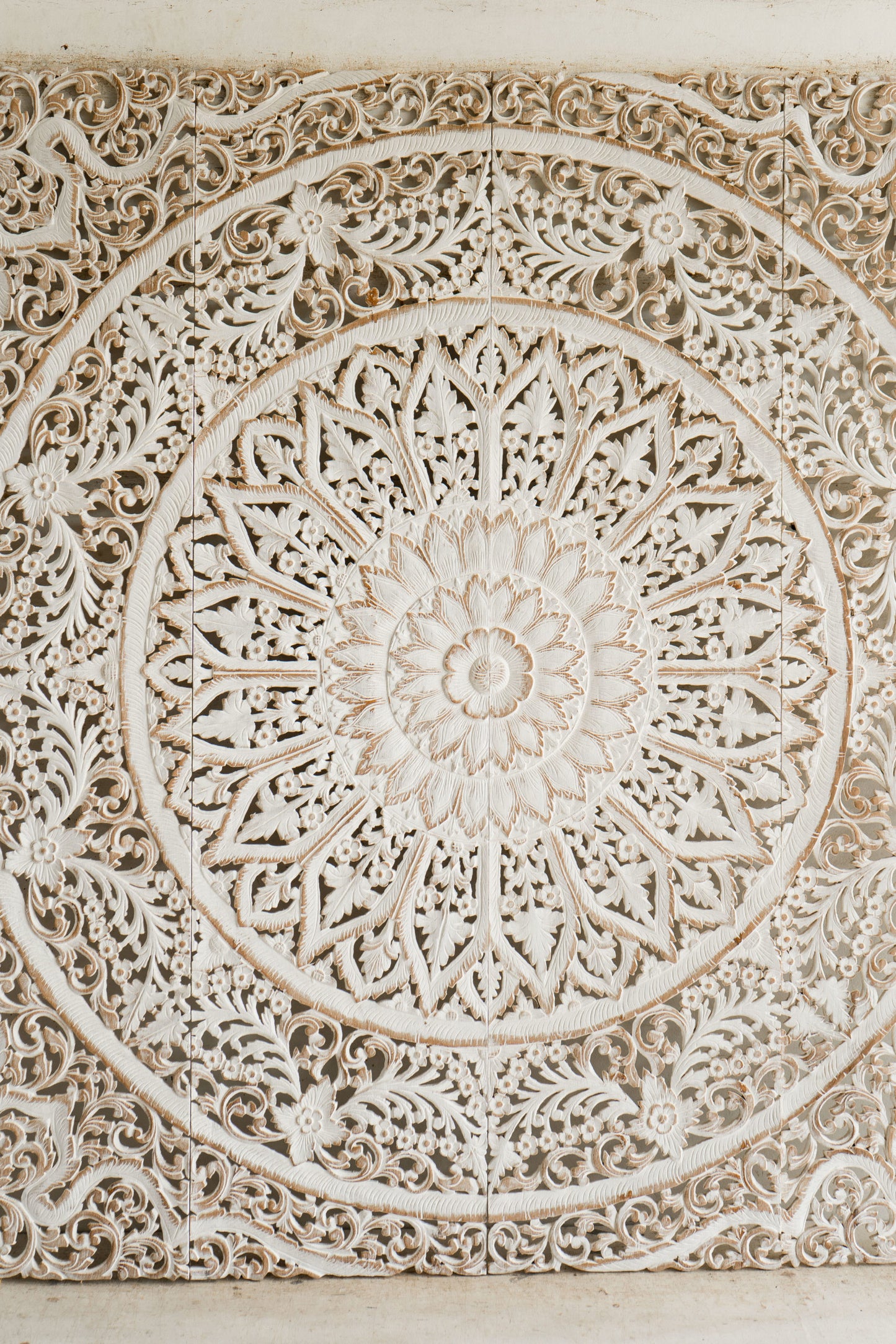 Distressed White Headboard - Lakkadhaara