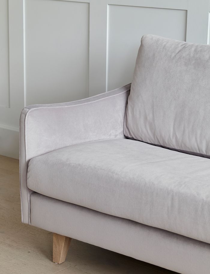 Era Sofa - Lakkadhaara