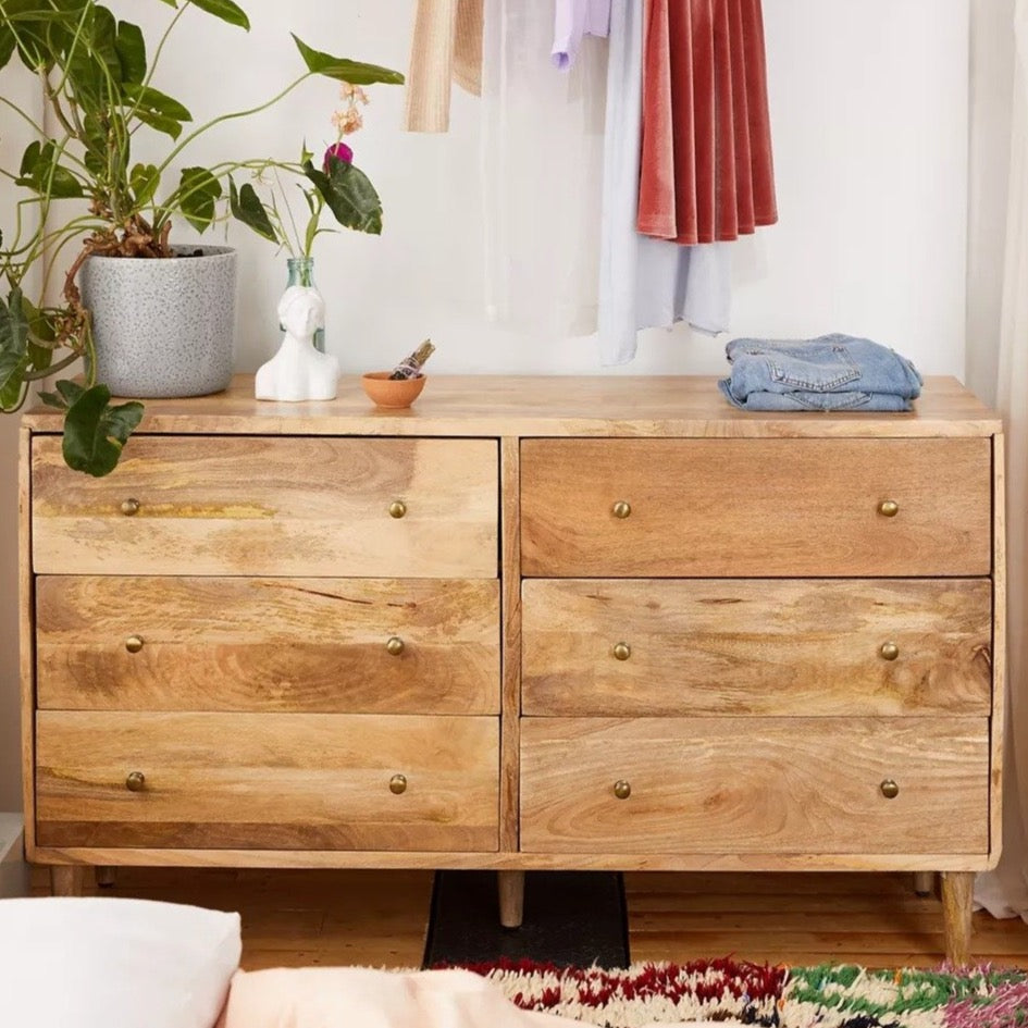 Evander Chest Of Drawers - Lakkadhaara