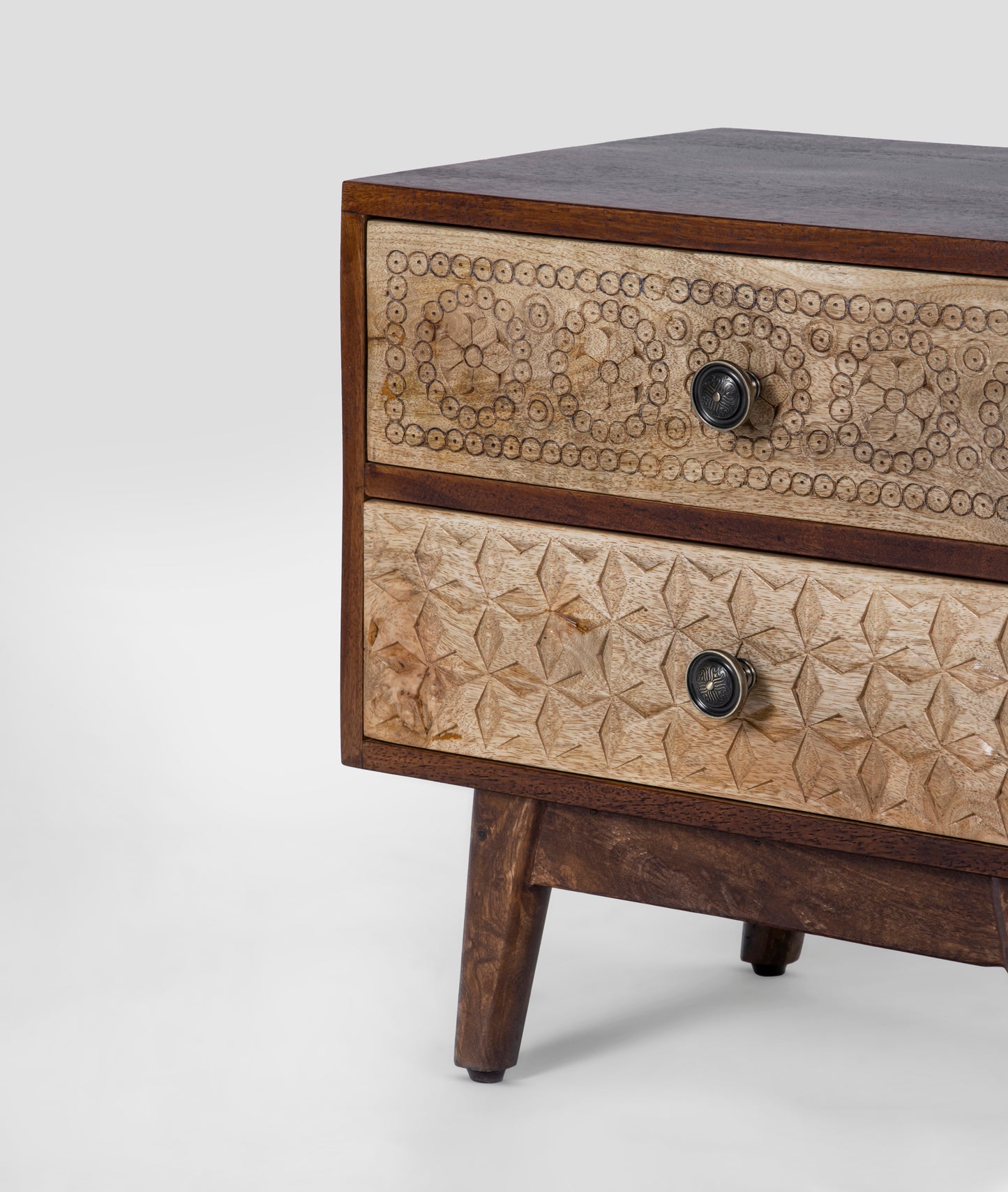 Flora Handcarved Bedside - Lakkadhaara