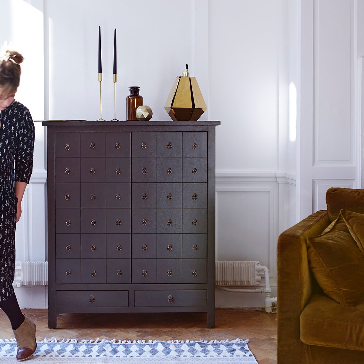 Greta Solid Wood Cabinet - Lakkadhaara