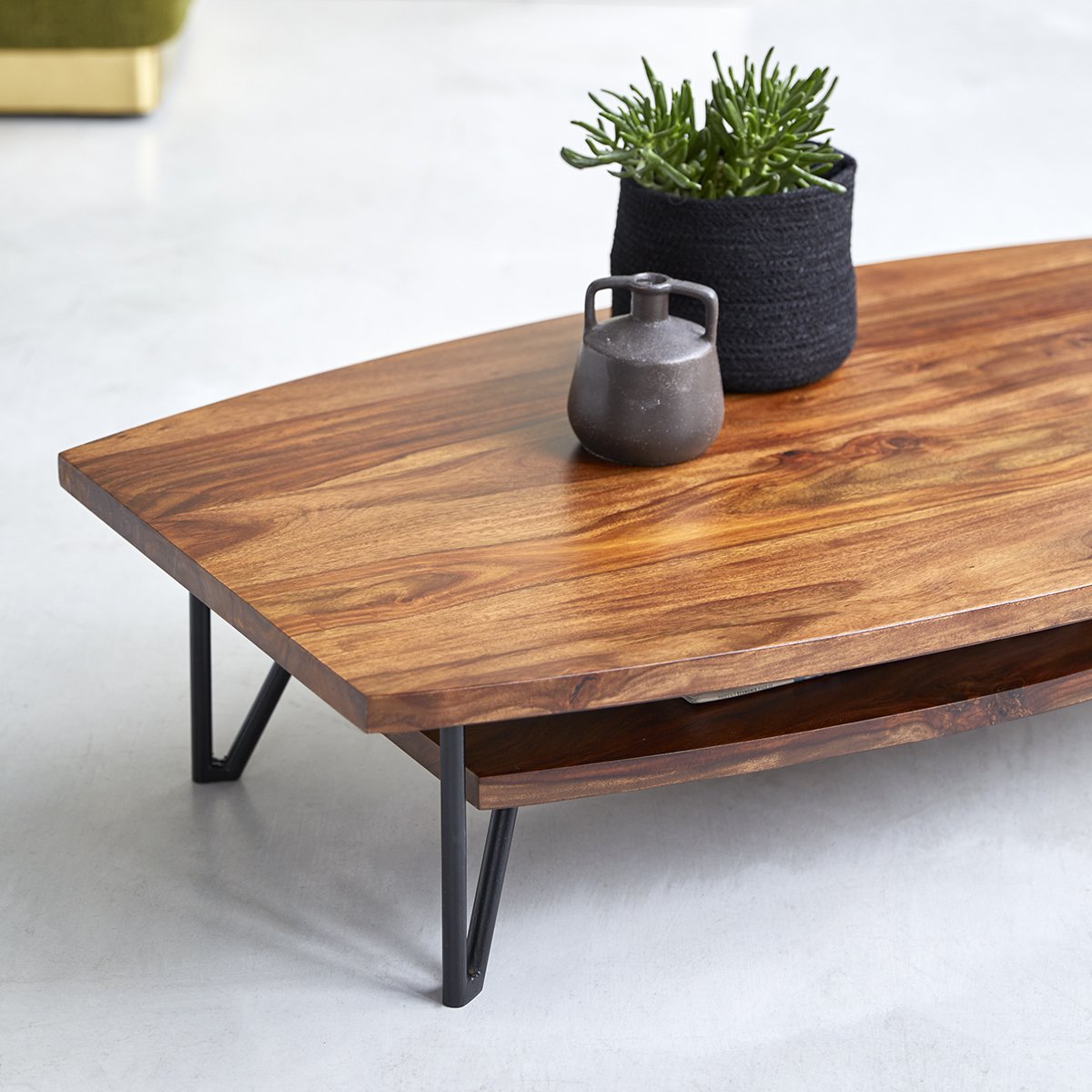 Leeva Coffee Table - Lakkadhaara