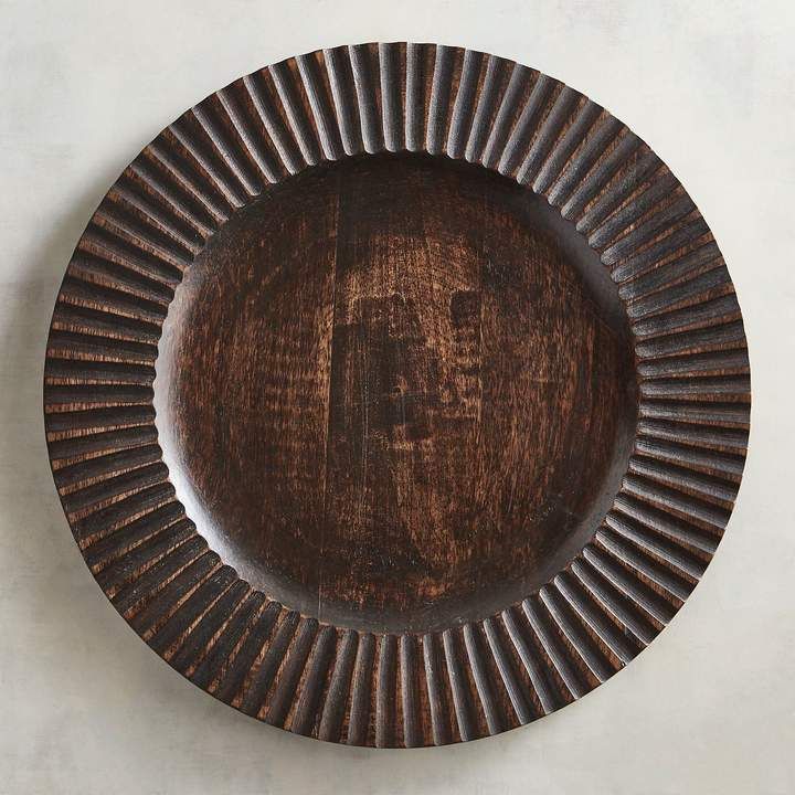 Mitsuki Serving Plate - Lakkadhaara