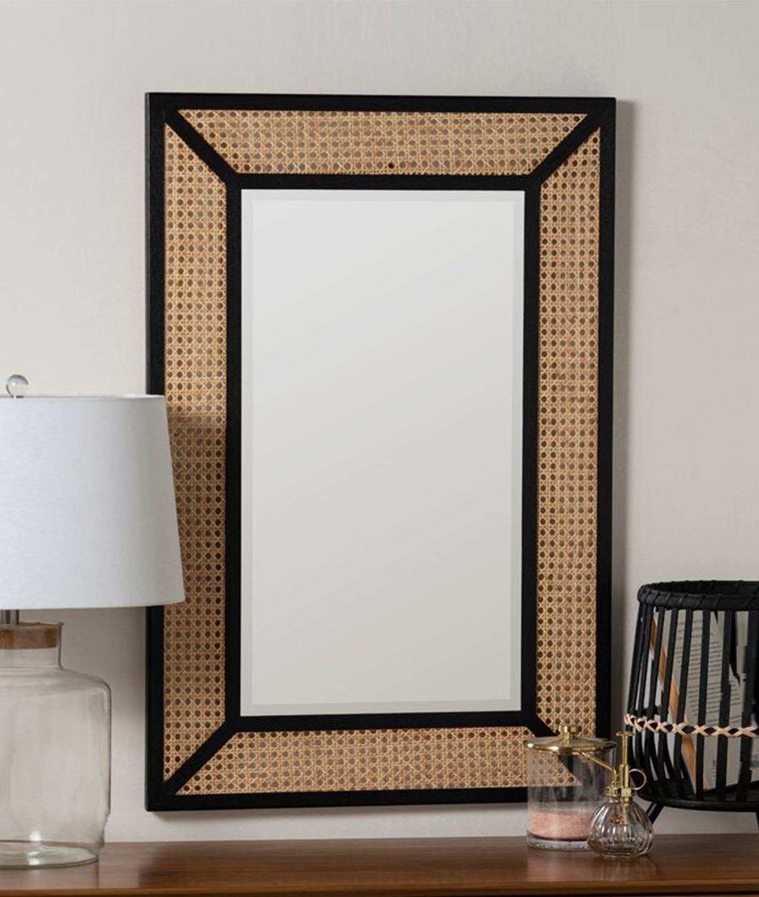 Rattan Mirror in Solid Wood - Lakkadhaara
