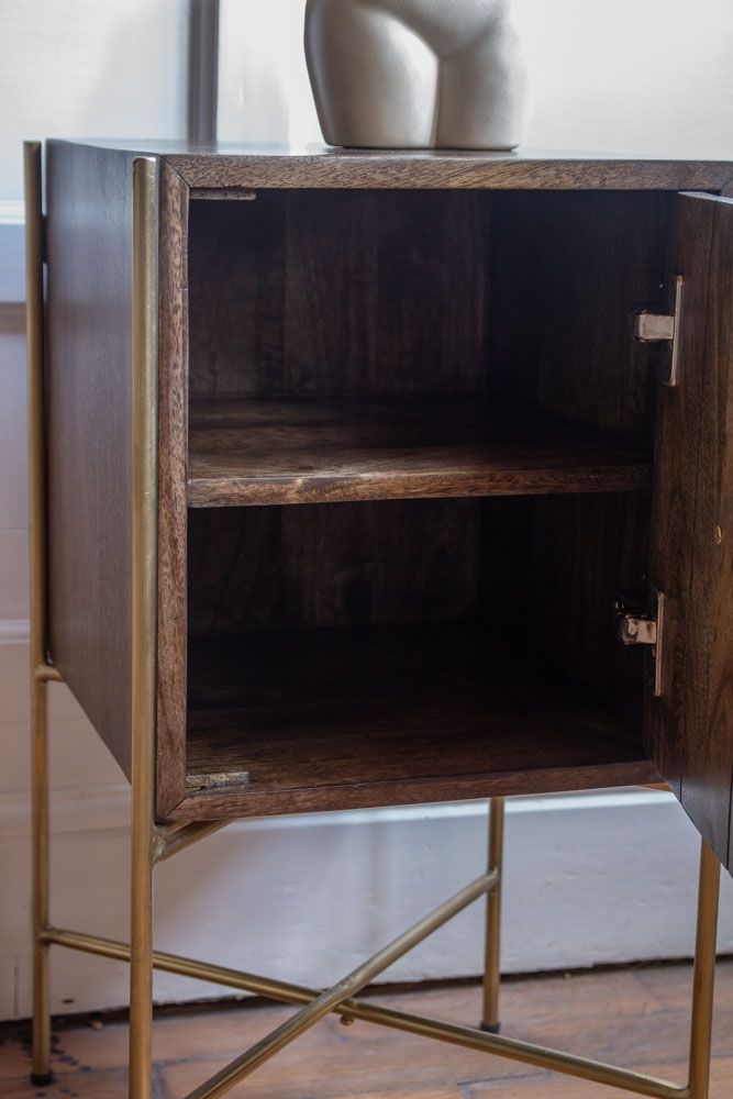 Retro Mango Wood Bedside Table - Lakkadhaara