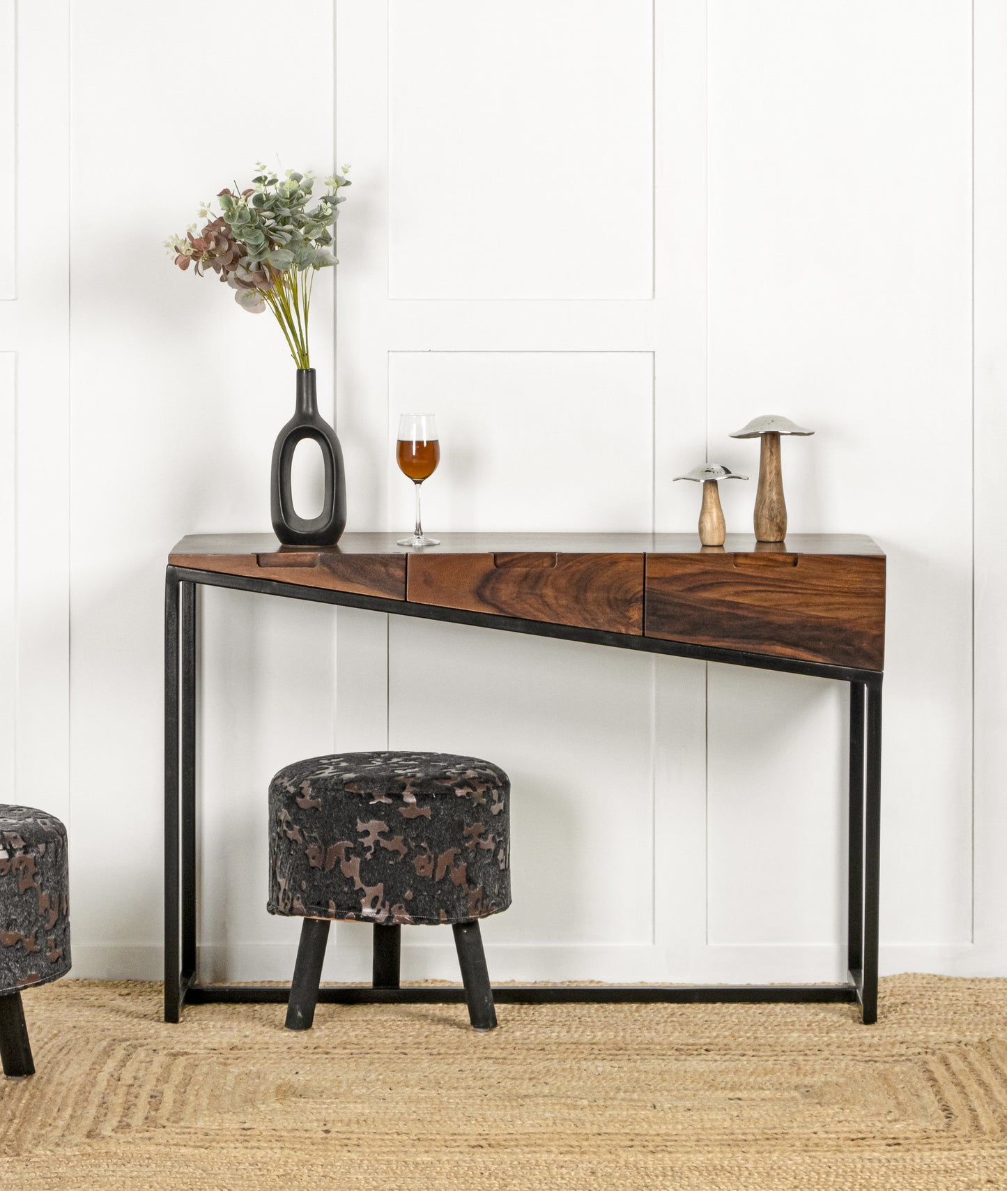 Sharad Console Table - Lakkadhaara