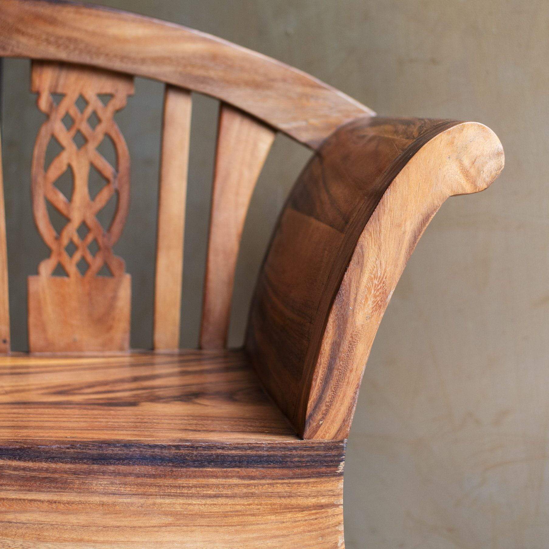 Storyteller's Chair - Lakkadhaara