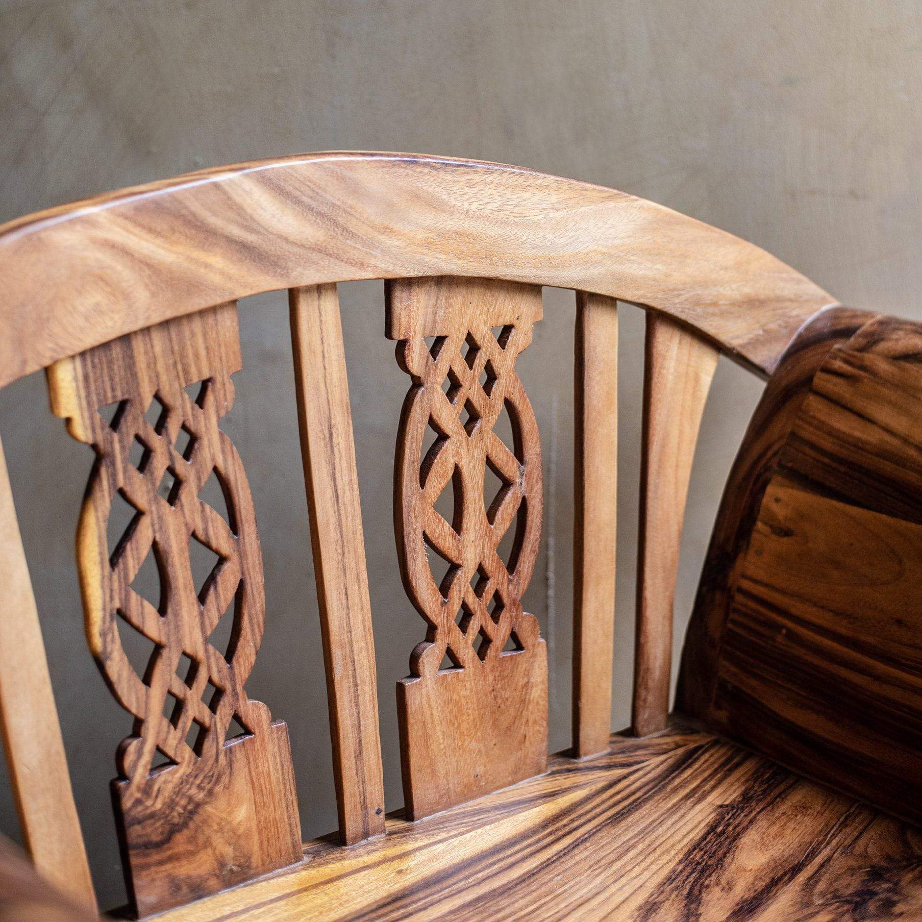 Storyteller's Chair - Lakkadhaara