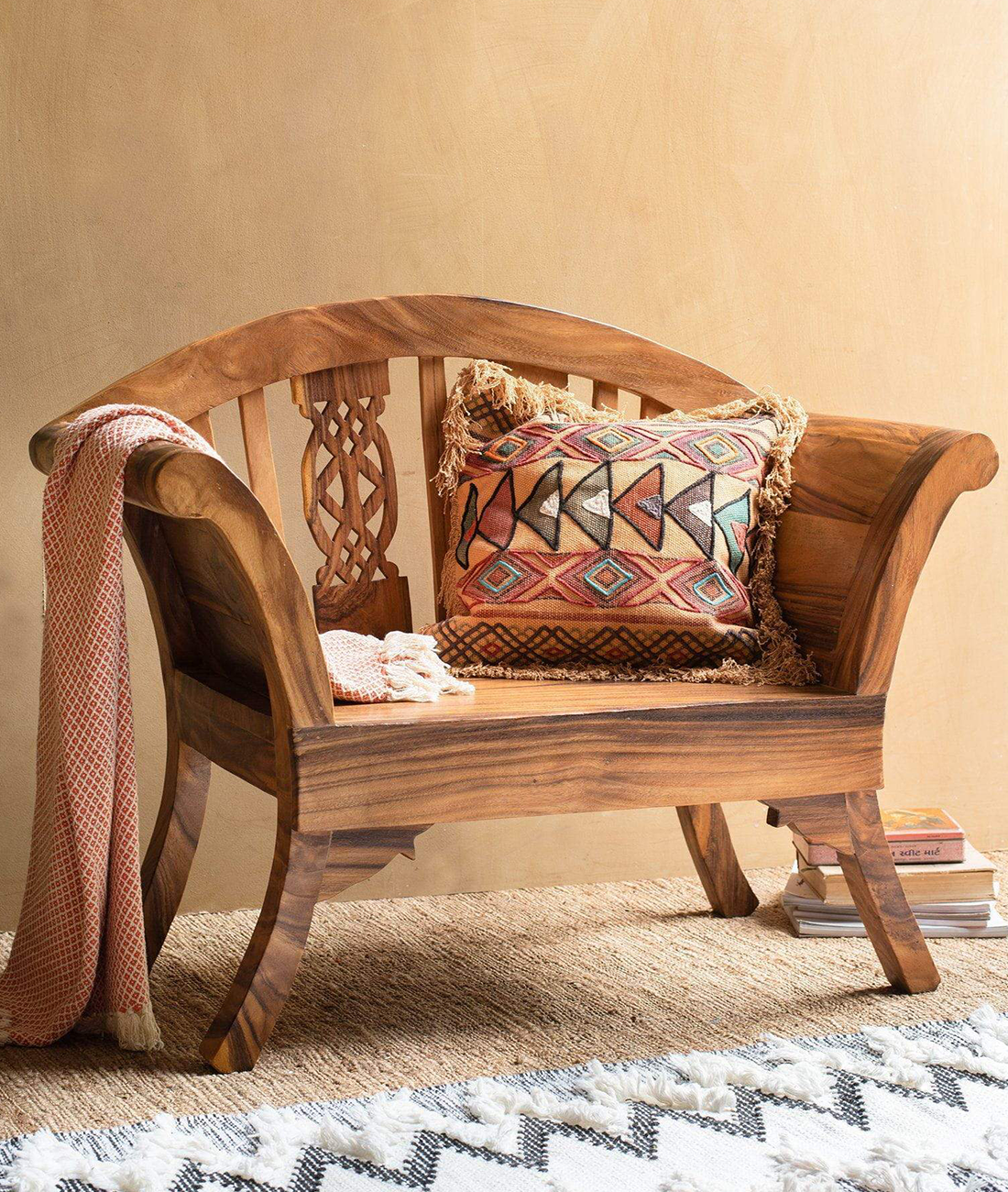 Storyteller's Chair - Lakkadhaara