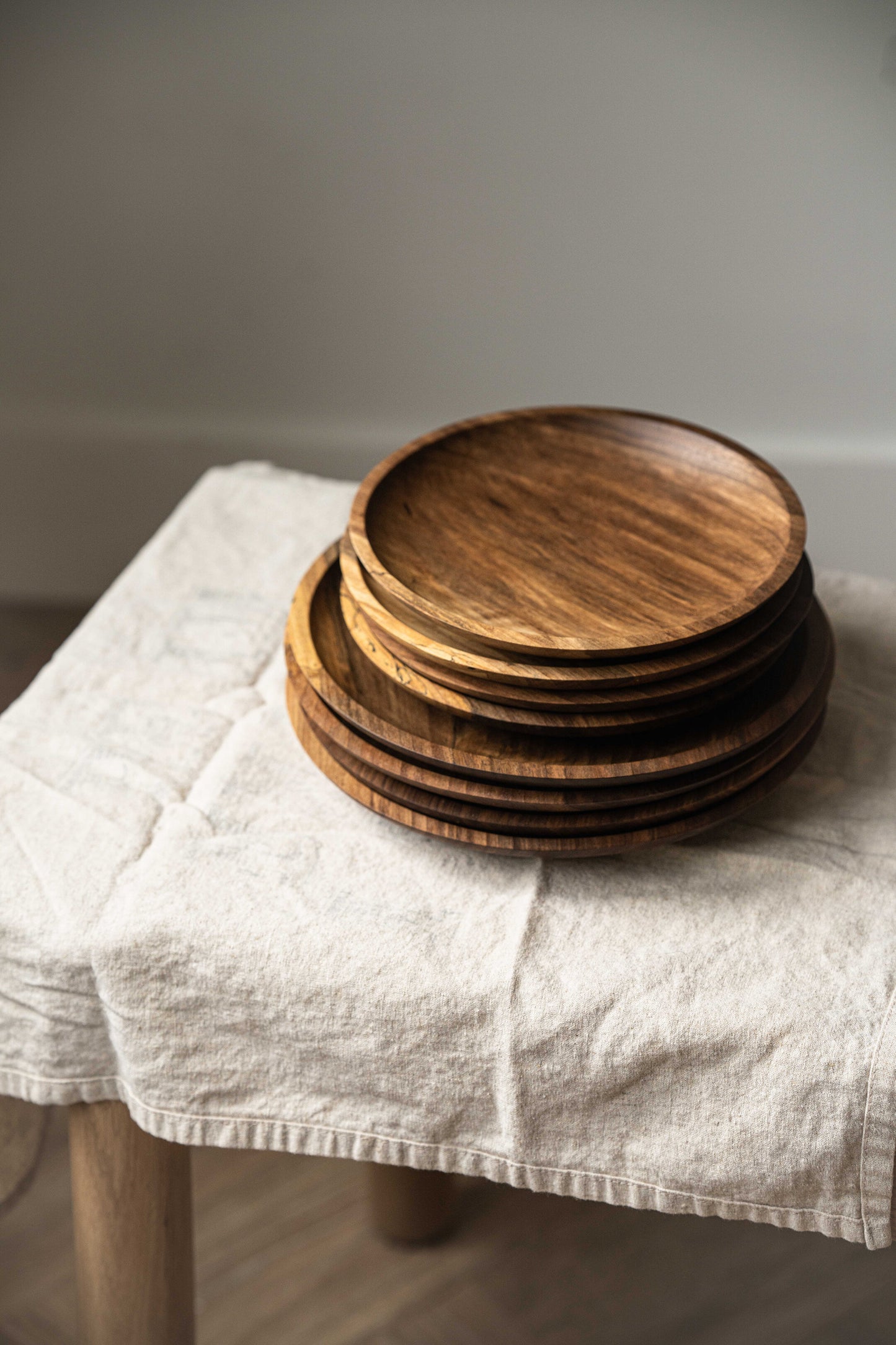 Tamaki Hand Carved Plate - Lakkadhaara
