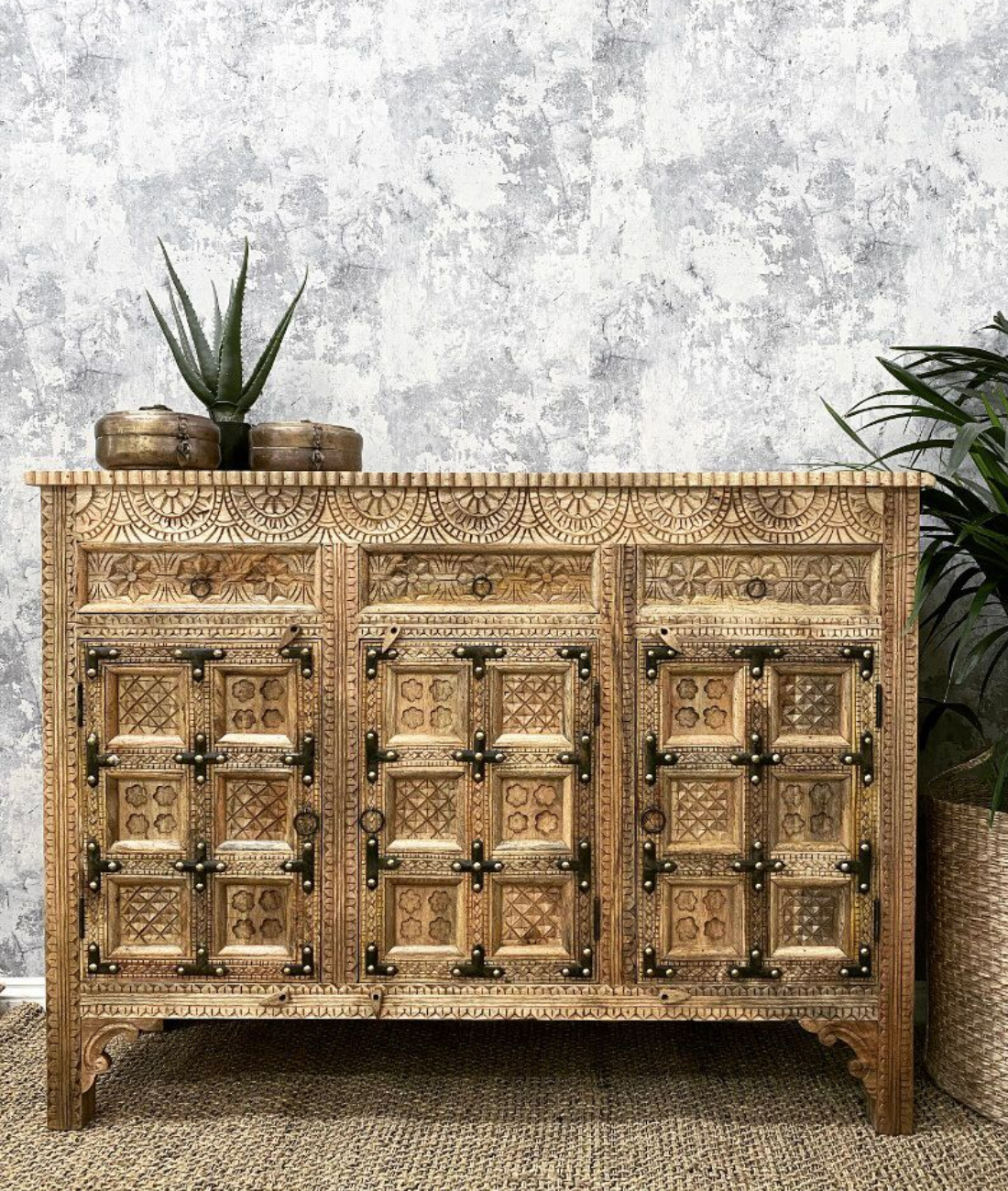 Valmiki Carved Mango Wood Sideboard - Lakkadhaara