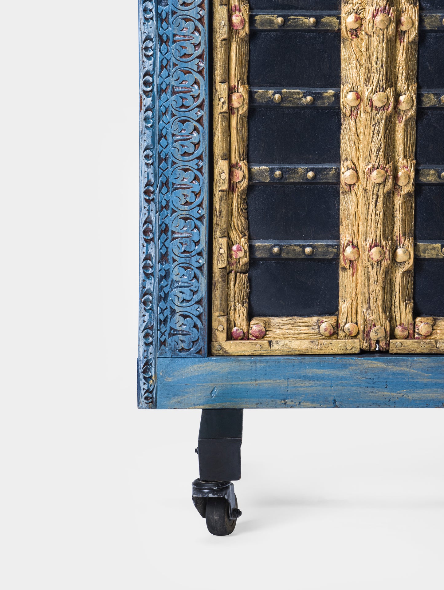 Vintage Marwari Door - Lakkadhaara