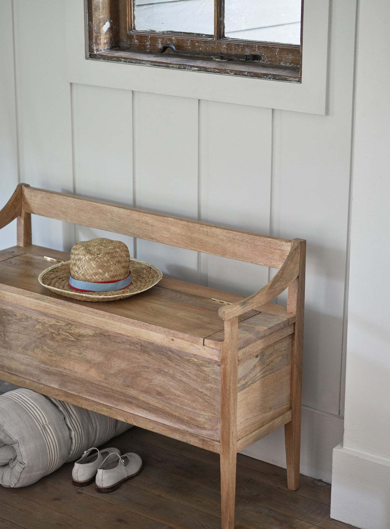 Wazir Storage Bench - Lakkadhaara