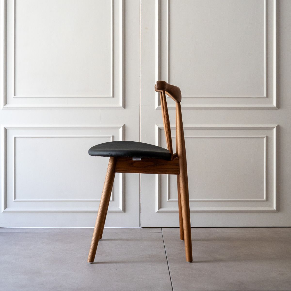 Archer Chair - Lakkadhaara