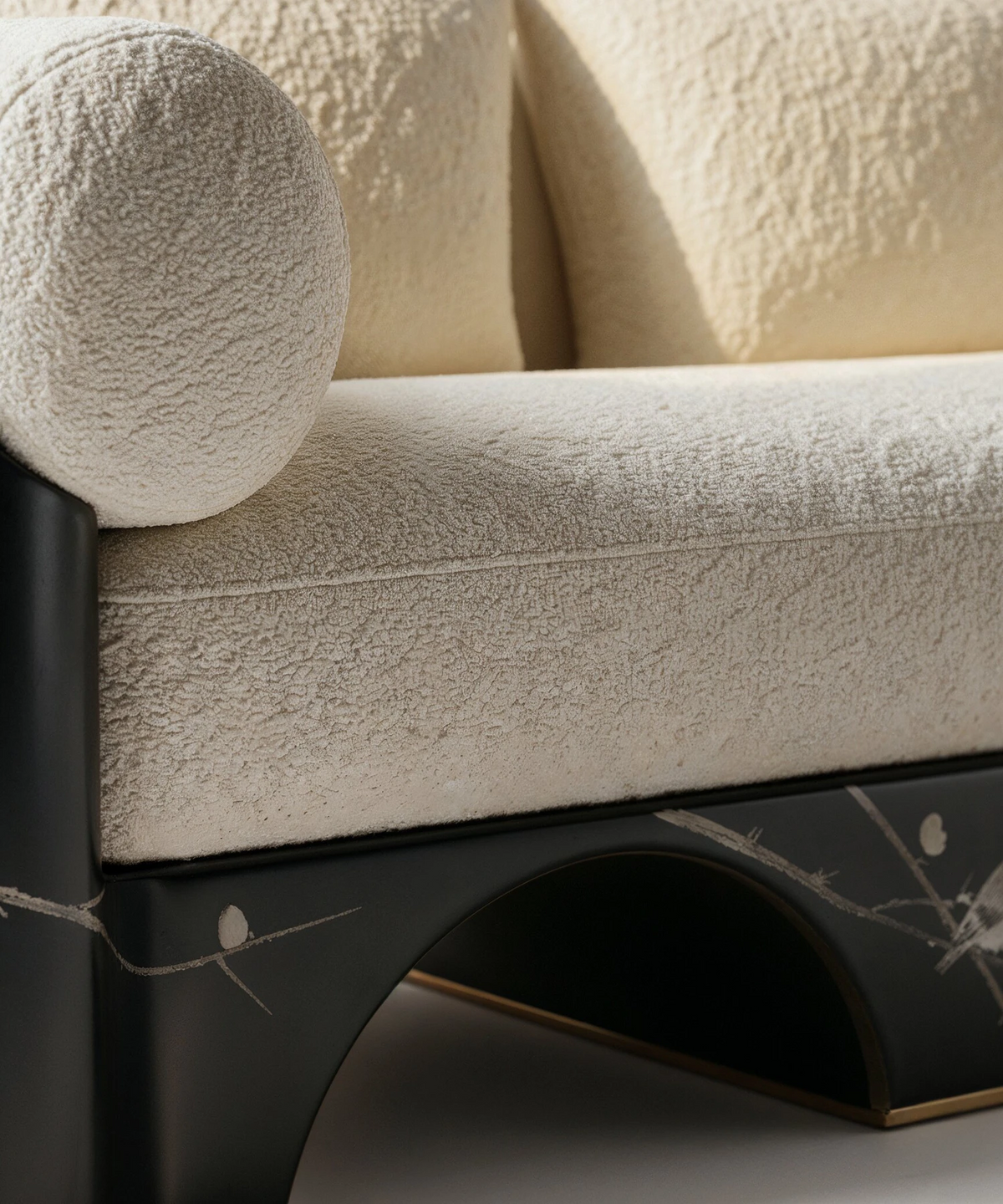 Avelon Sofa close-up view