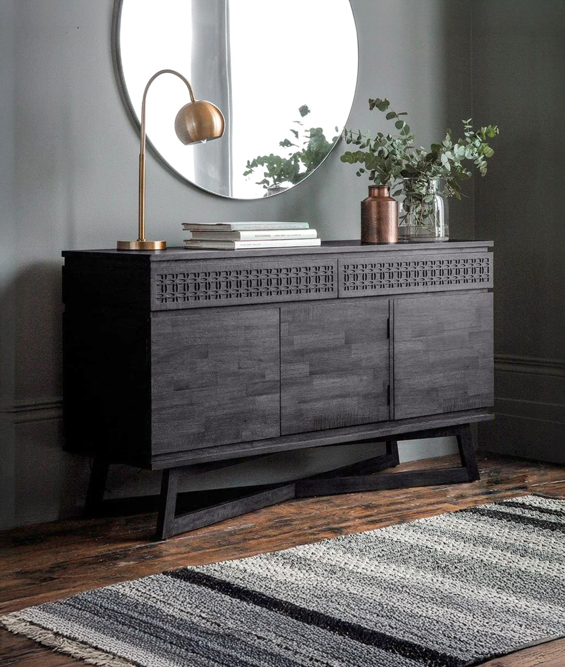 Arista Sideboard