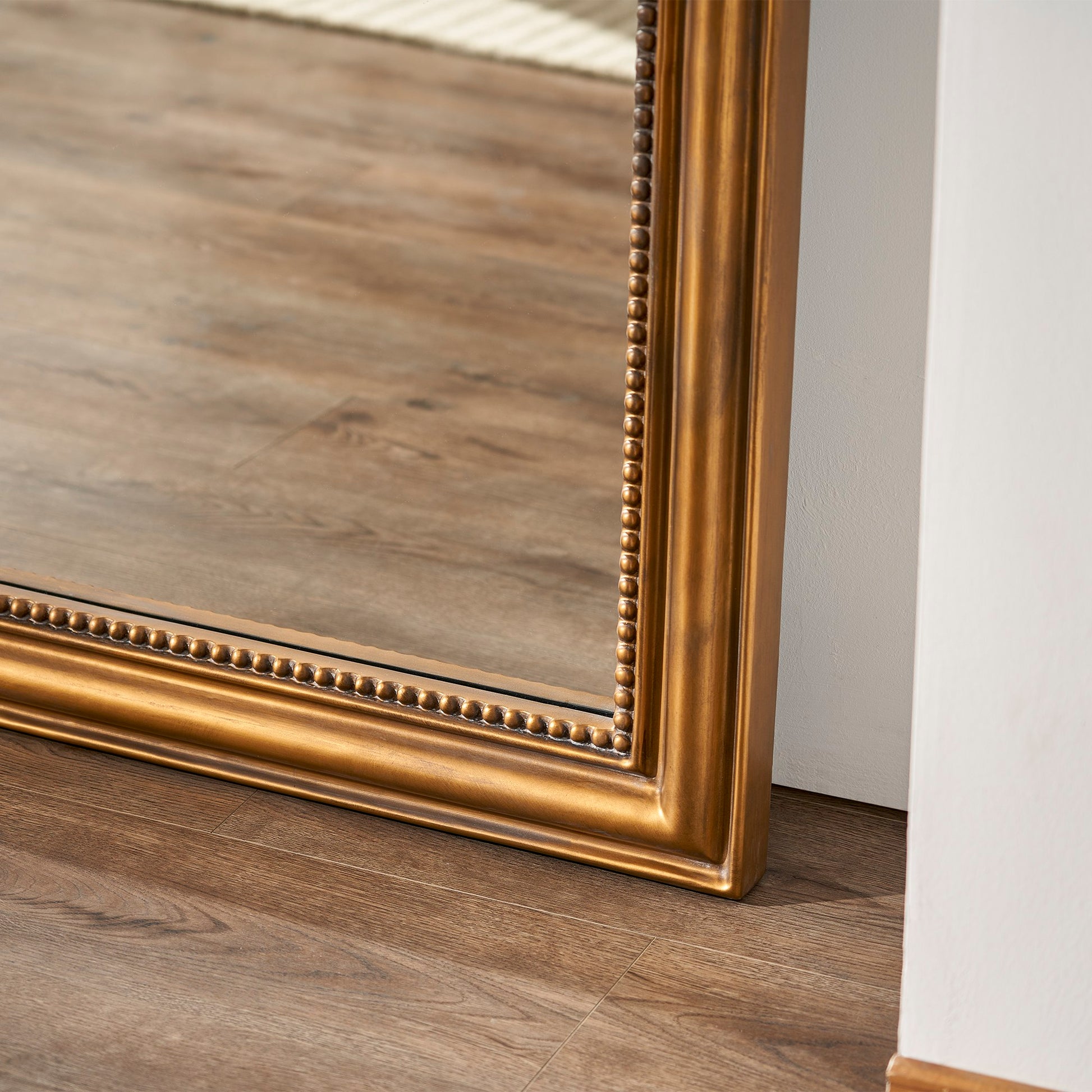 Cartel Floor Mirror - Lakkadhaara