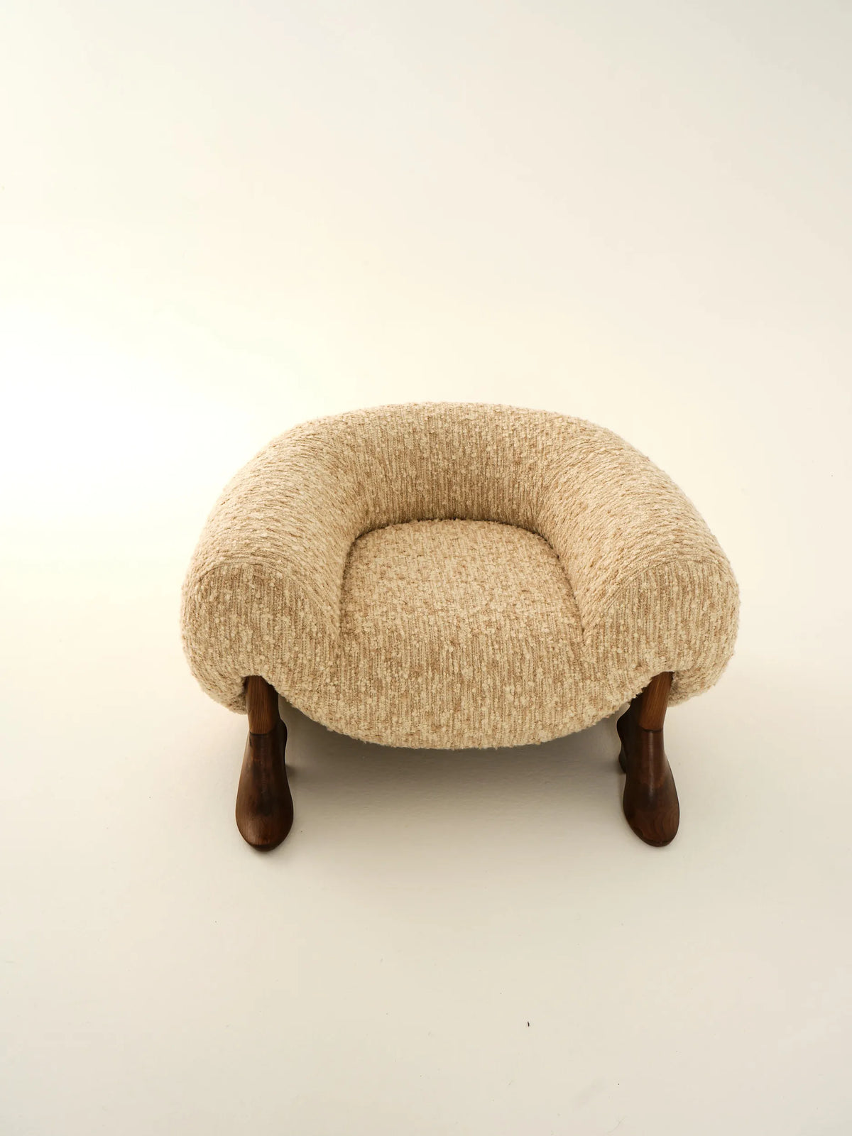 Cobbler Chair plush, soft fabric