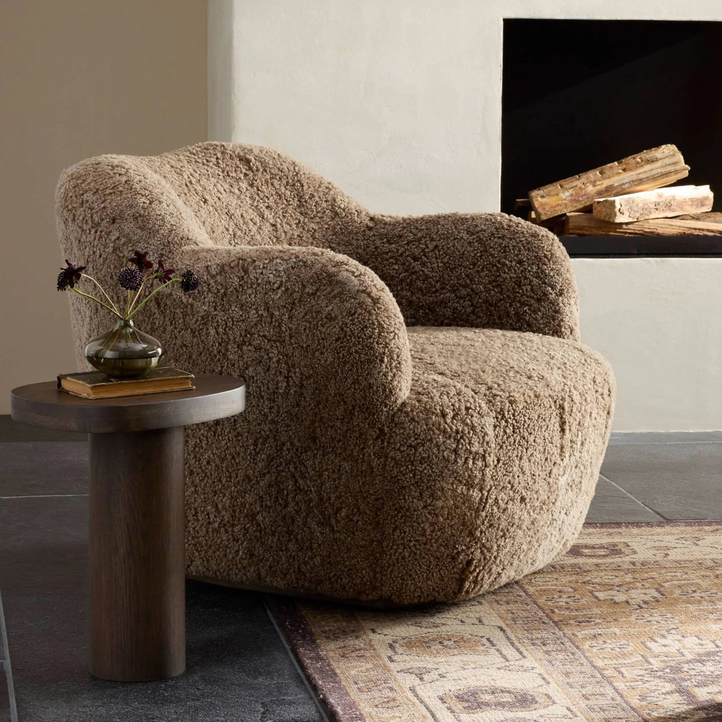 Darian Swivel Armchair