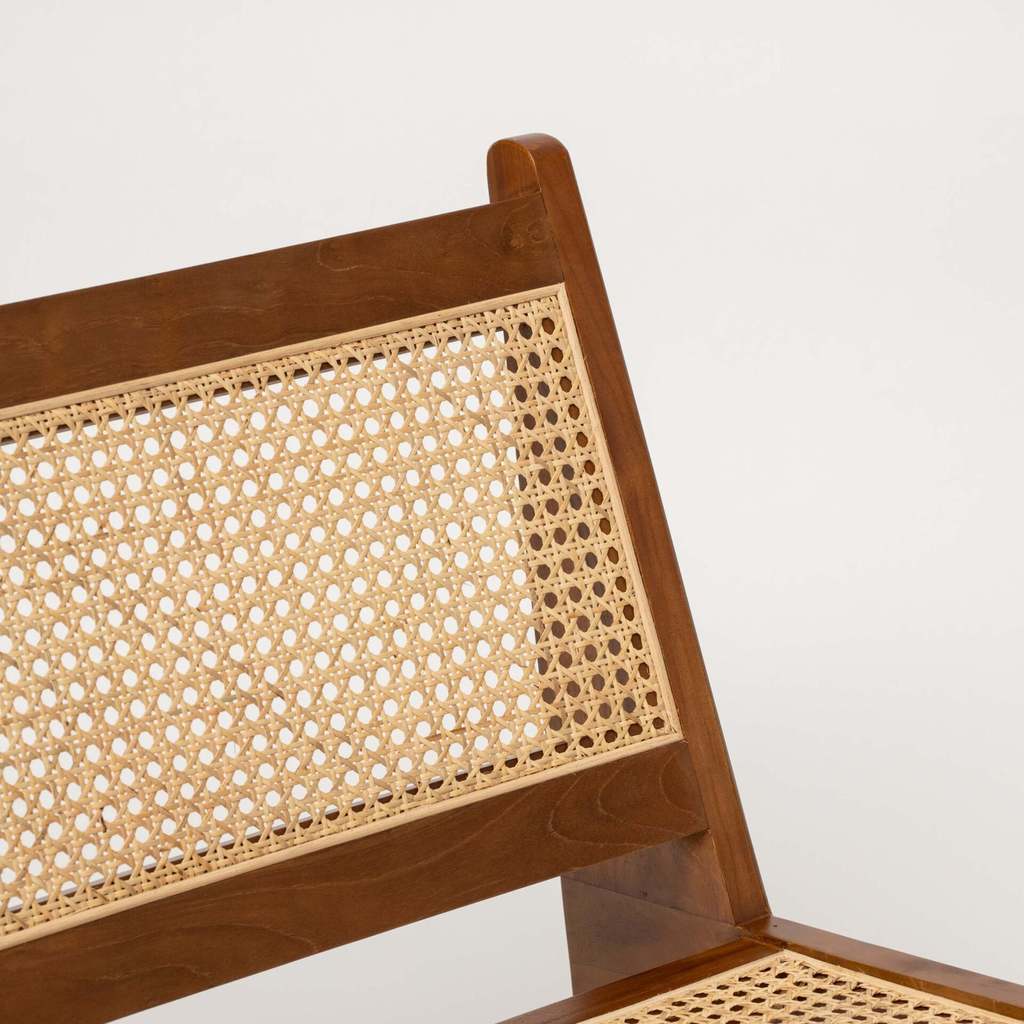 Kangaroo Chair - Lakkadhaara