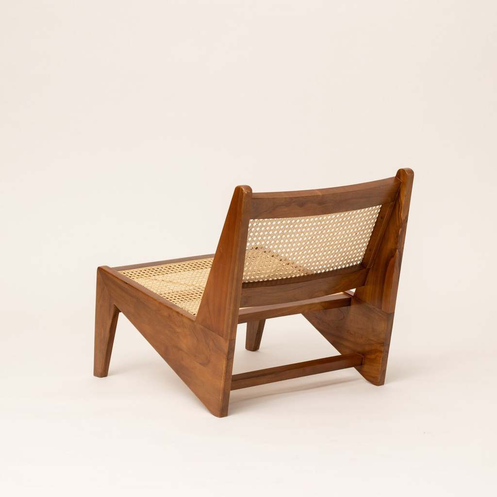 Kangaroo Chair - Lakkadhaara