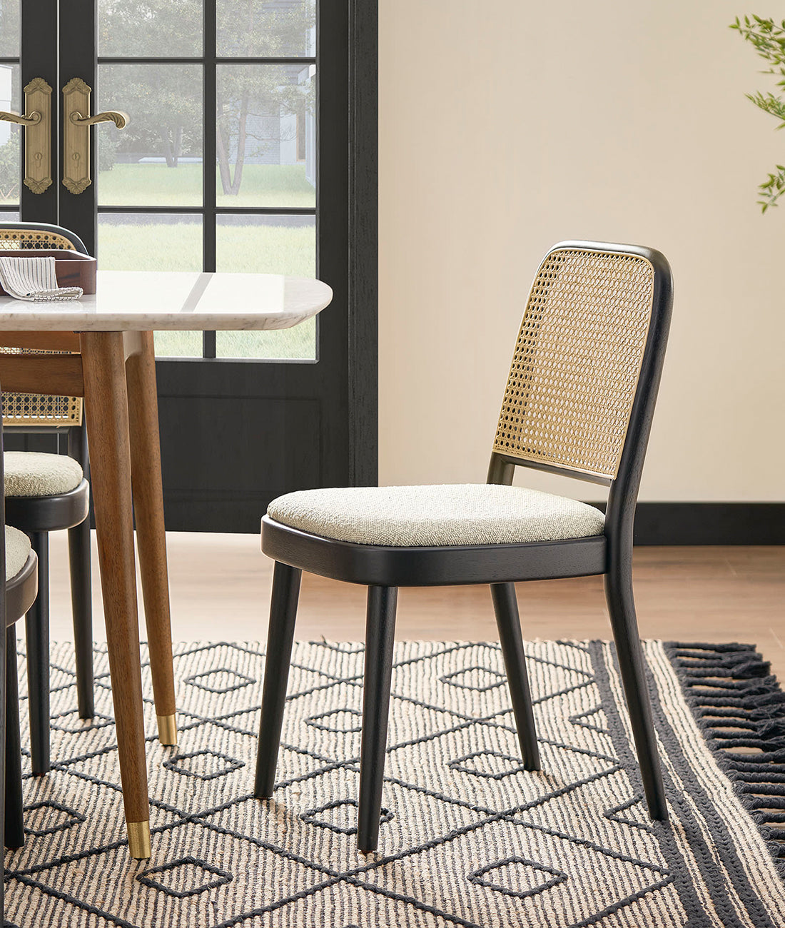 Kirato Chair - Lakkadhaara