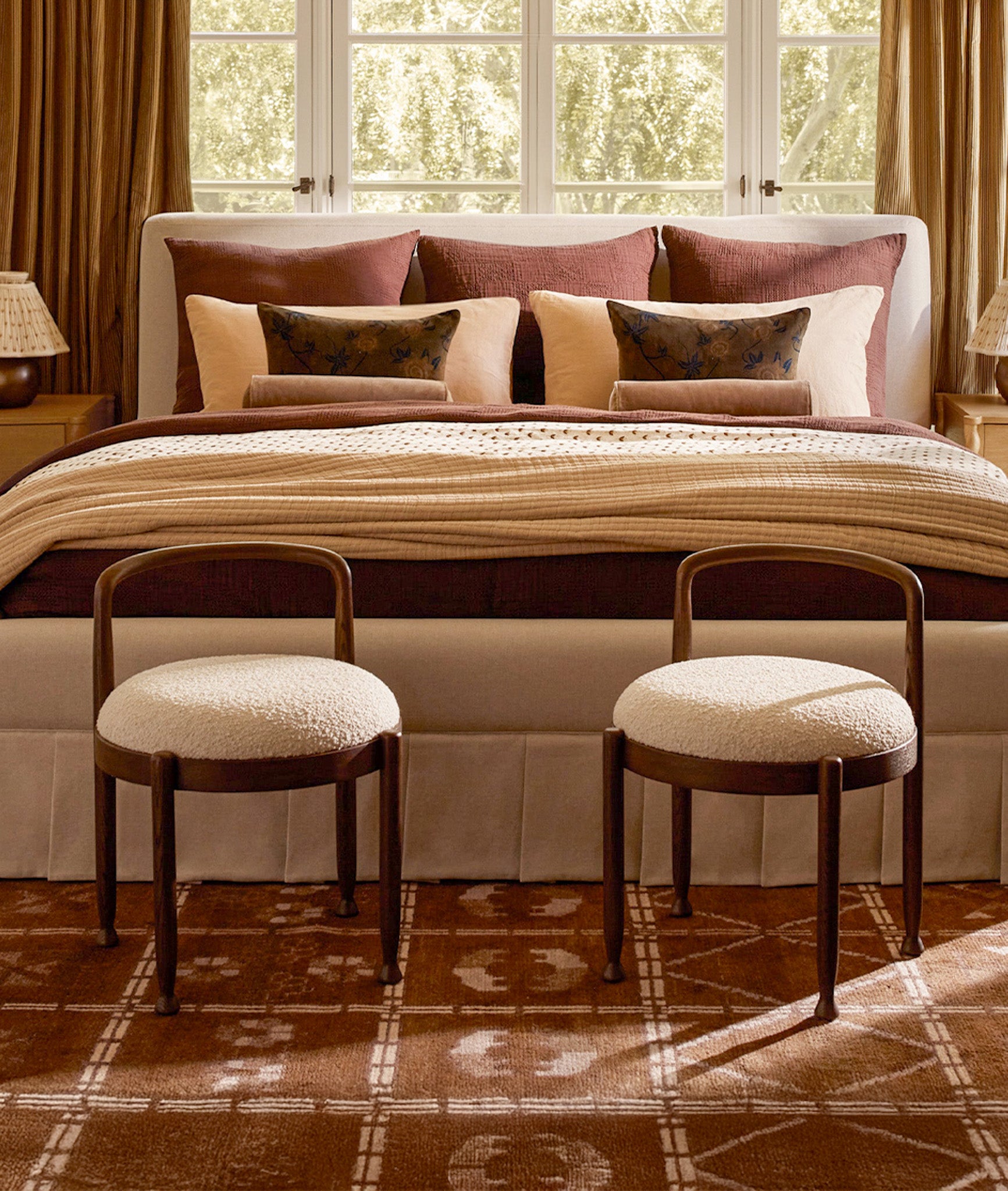 Lewis Accent Chair - Lakkadhaara