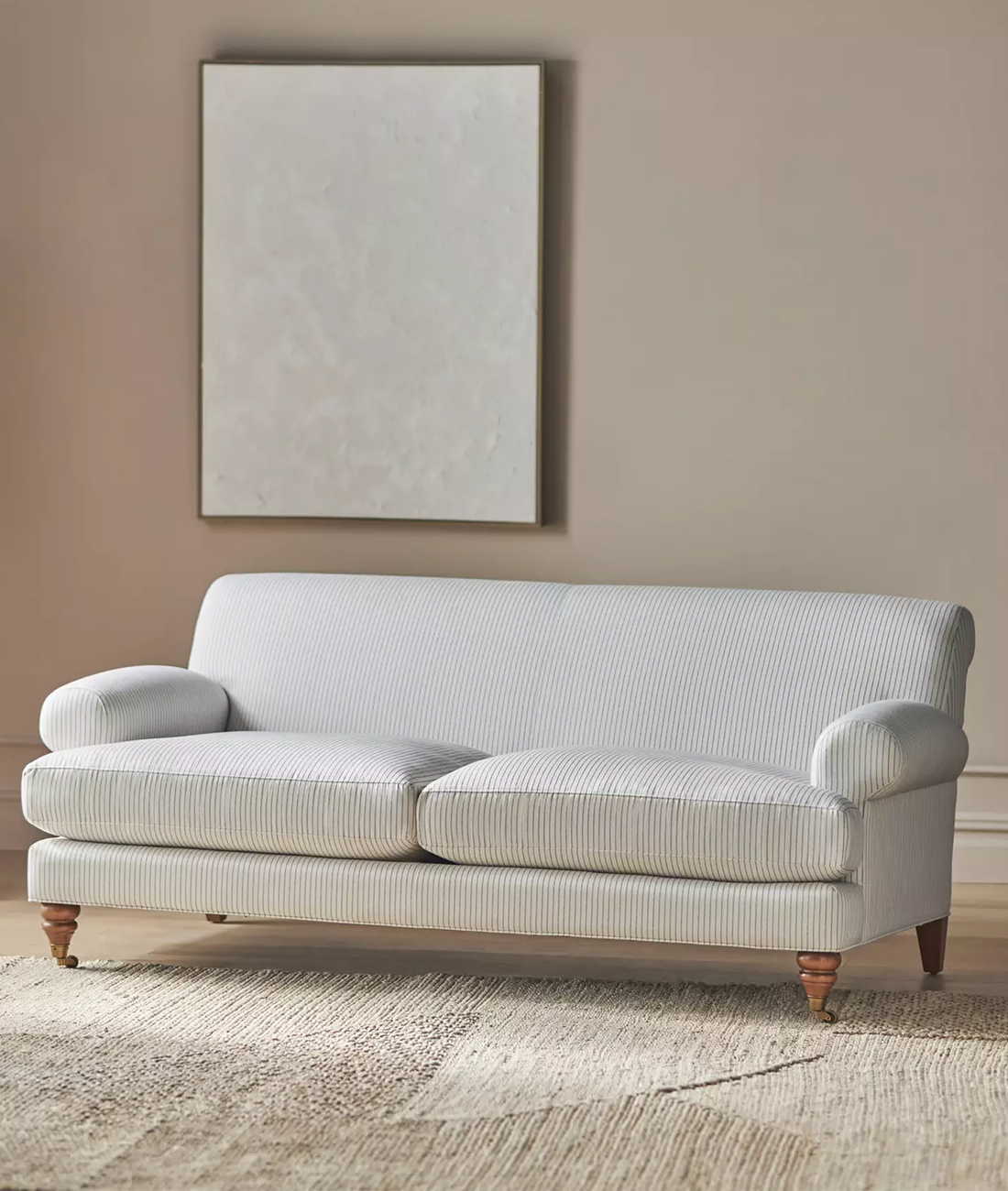 London Sofa - Lakkadhaara
