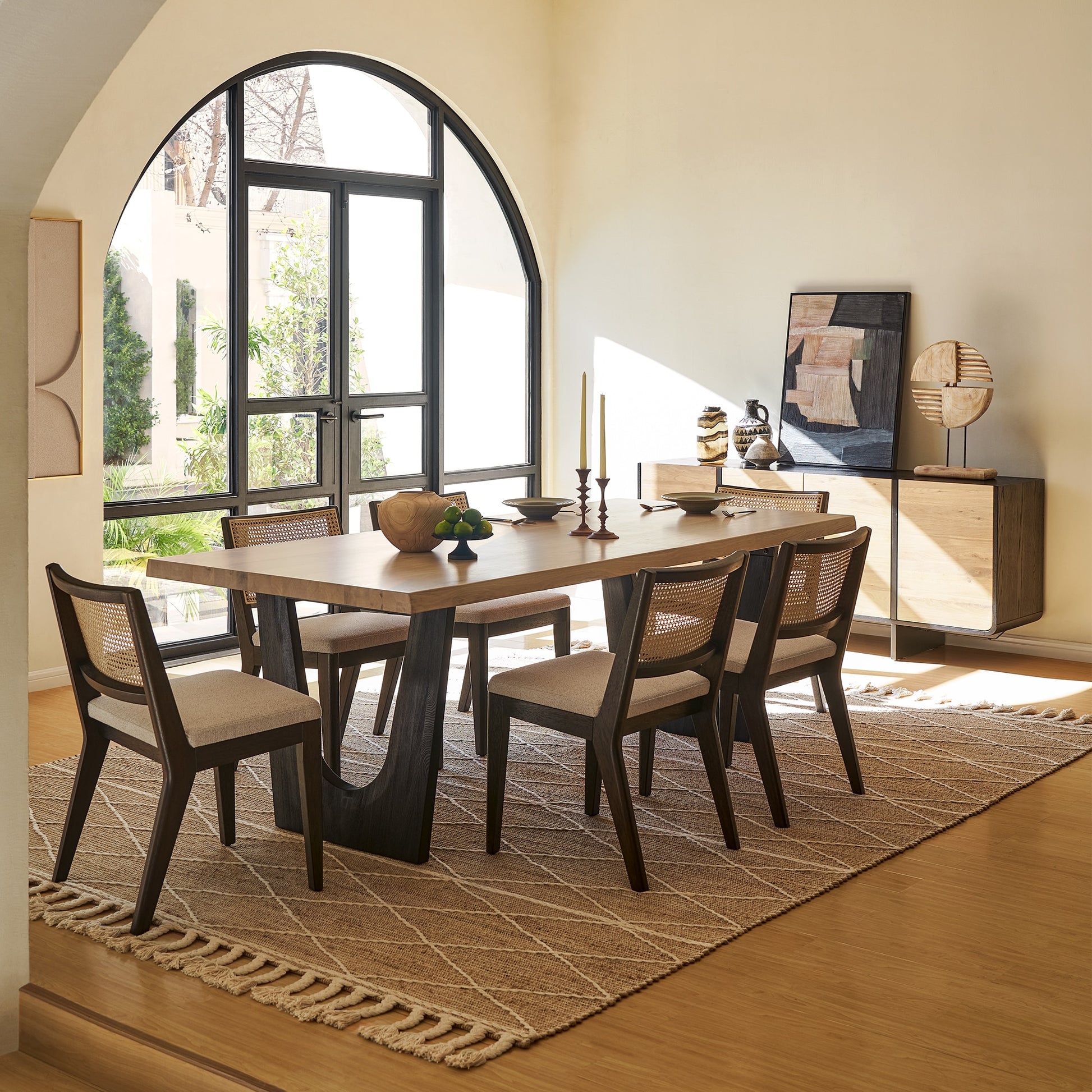Mitsuki Dining Table - Lakkadhaara
