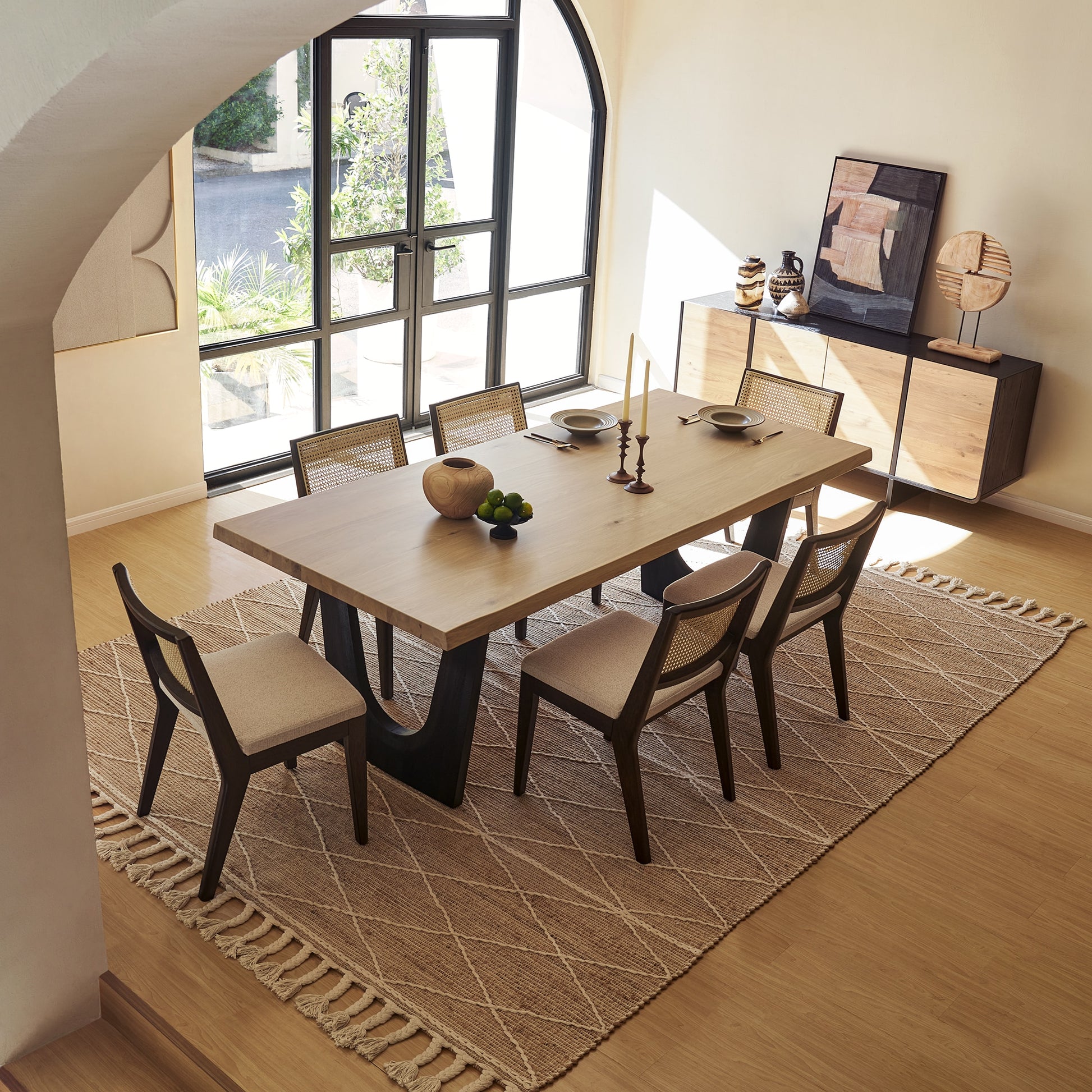 Mitsuki Dining Table - Lakkadhaara