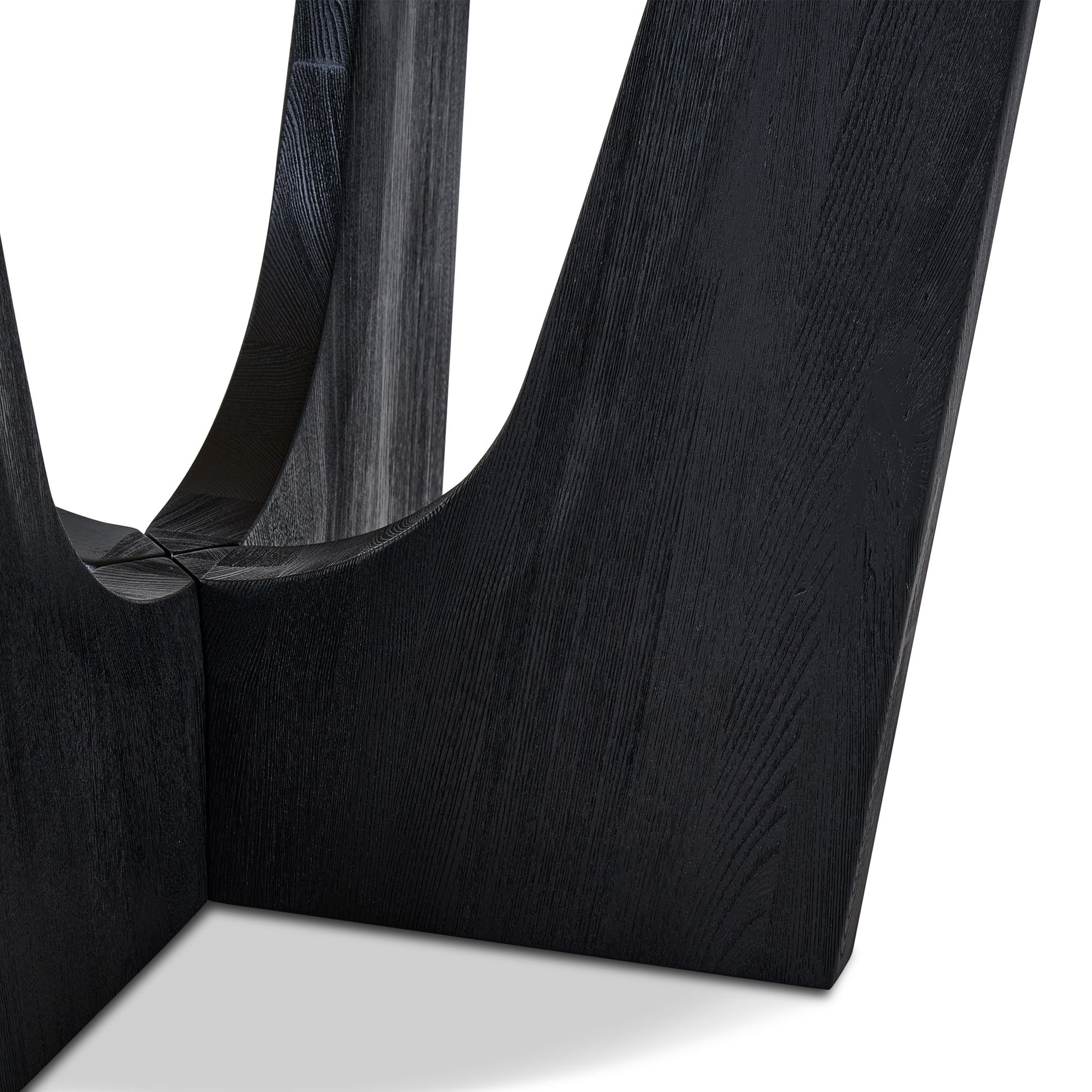Mitsuki Round Dining Table - Lakkadhaara