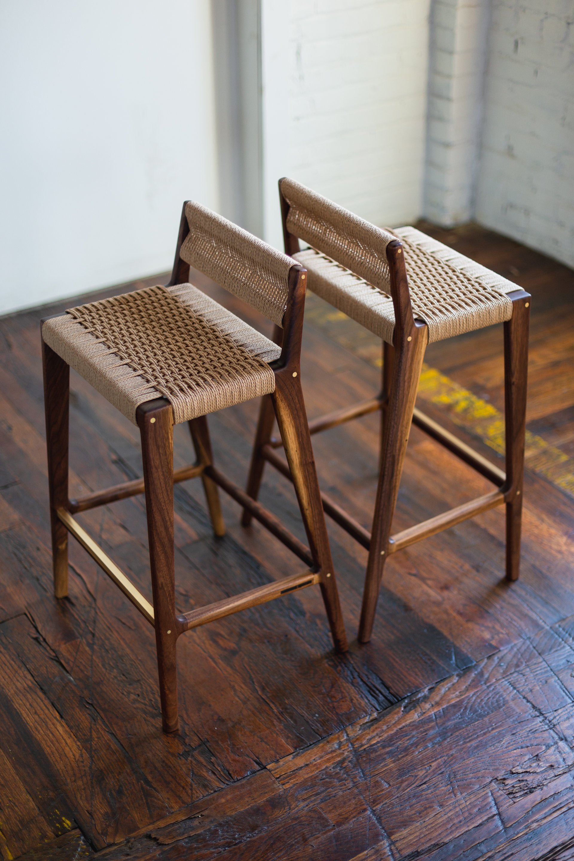 Nimbus Bar Chair - Lakkadhaara