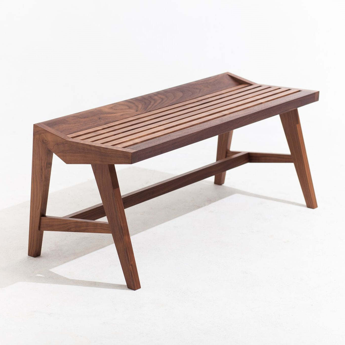 Oliver Bench - Lakkadhaara