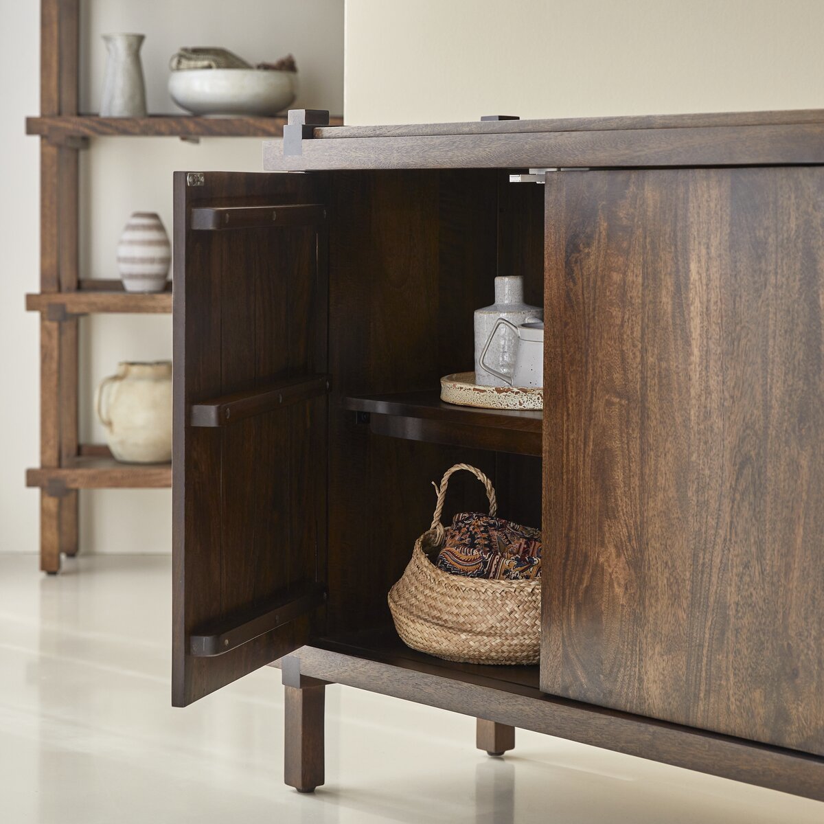 Pandora Sideboard - Lakkadhaara