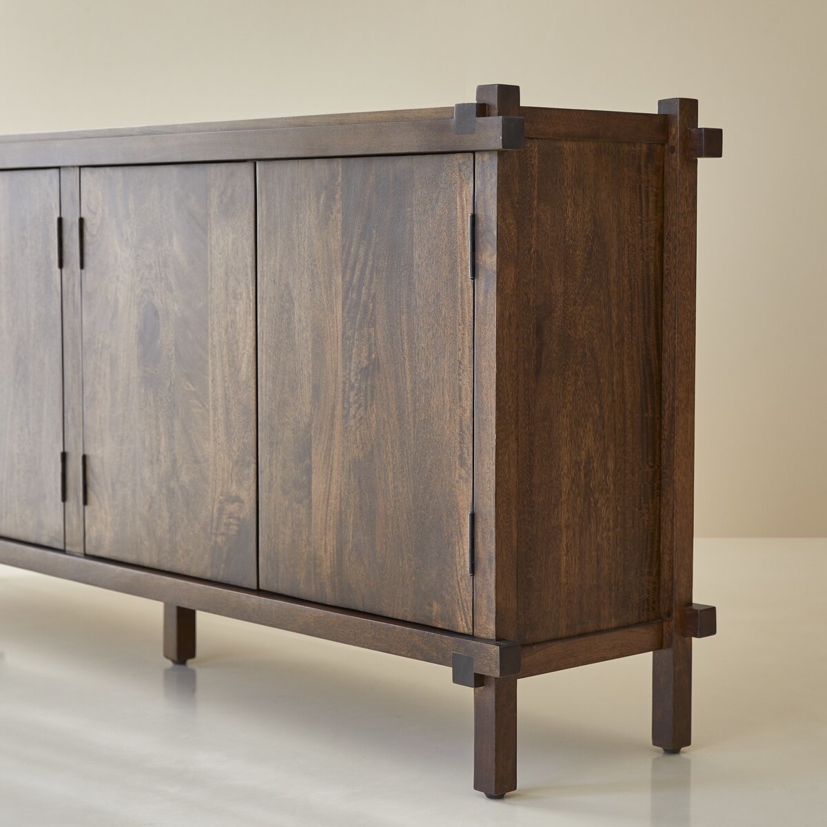 Pandora Sideboard - Lakkadhaara