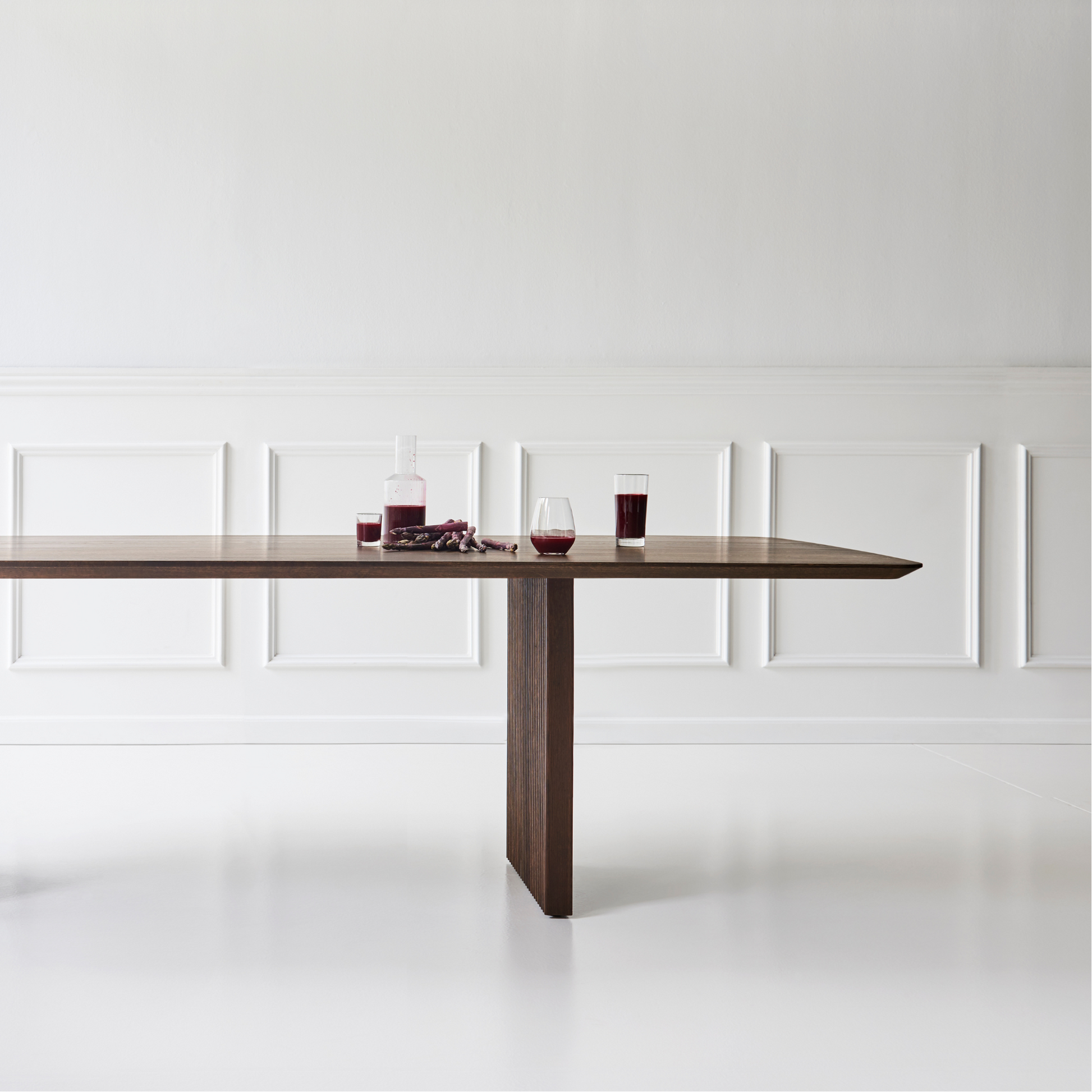 Rhombus Dining Table - Lakkadhaara