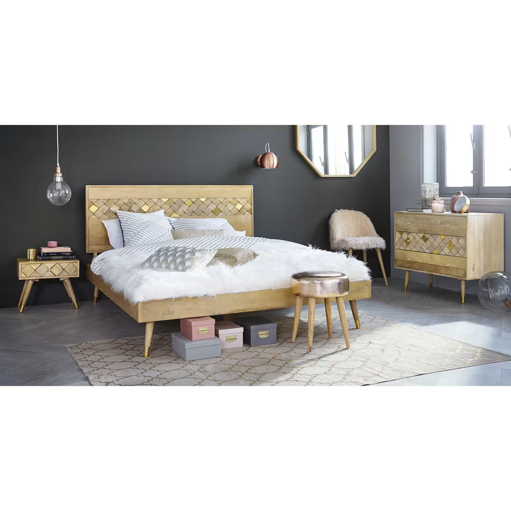 Santiago Queen Bed